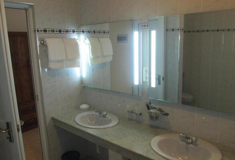 스탠다드 발코니 룸, Raja Beach