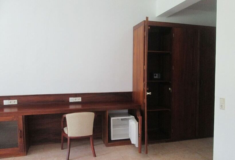 Трехместный Номер Deluxe, Raja Beach