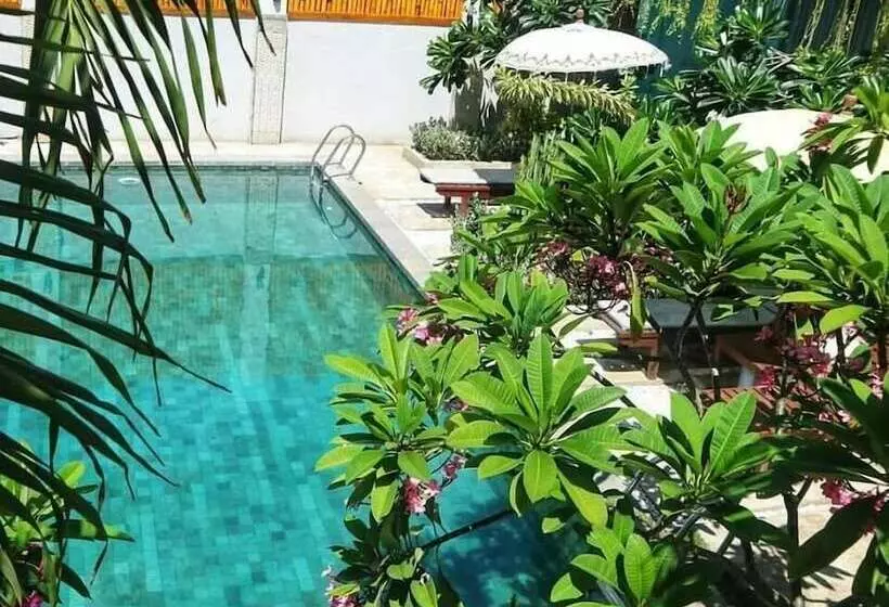 ویلای 2 خوابه, Villa Rembulan