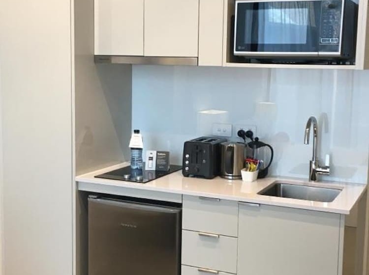 Escritório Estándar, Quest St Leonards