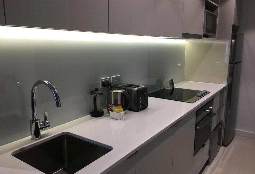 Escritório Executivo, Quest St Leonards