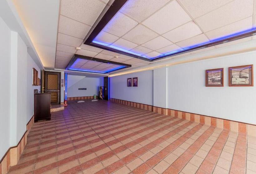 اتاق استاندارد با وان آب گرم, Soho Motel
