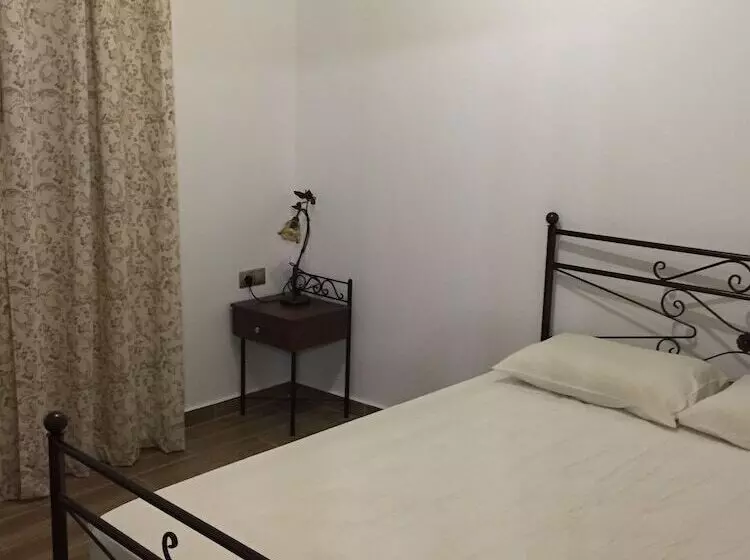 خانه 2 خوابه, Anastasia Studios, Apartments & Suites