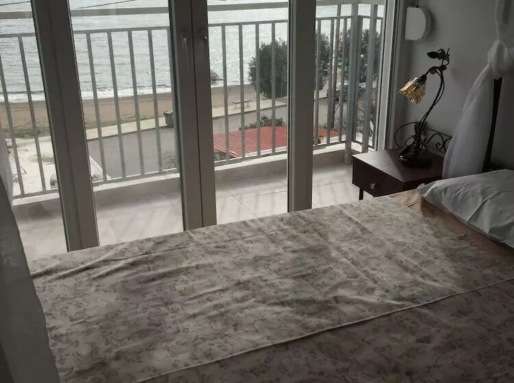 خانه 2 خوابه, Anastasia Studios, Apartments & Suites
