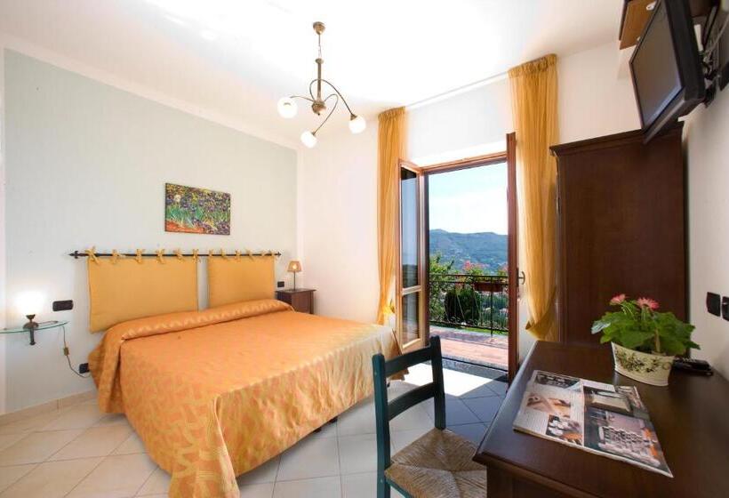 Номер Deluxe с Балконом, Casa Pendola