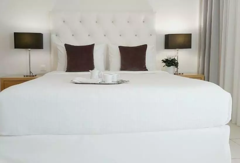 Romanttinen Huone, Akrogiali Exclusive
