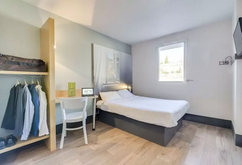 スタンダードルーム, B&b Hotel Brignoles