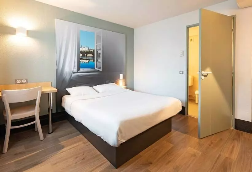 Standard Værelse Tilpasset til Handicappede, B&b Hotel Laval Changé
