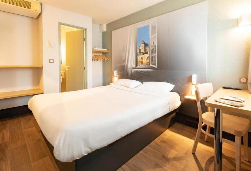 Номер Стандарт Адаптированный для Инвалидов, B&b Hotel Laval Changé