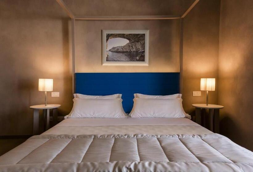 Номер Executive, Calaponte