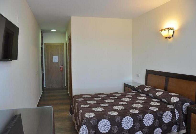 Habitación Estándar, De Alba
