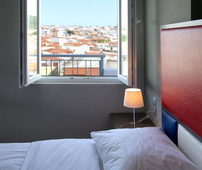 חדר סופריור לשלושה עם נוף לים, Design Architectonika