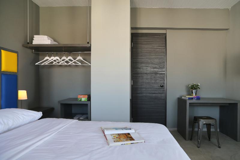 חדר סטנדרט לשלושה, Design Architectonika