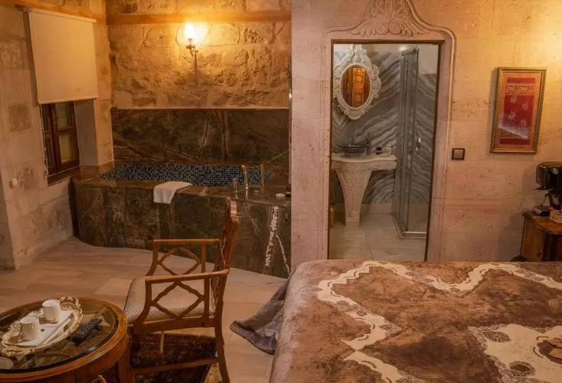 スタンダードルーム, Cave Suites Cappadocia, Curio Collection by Hilton