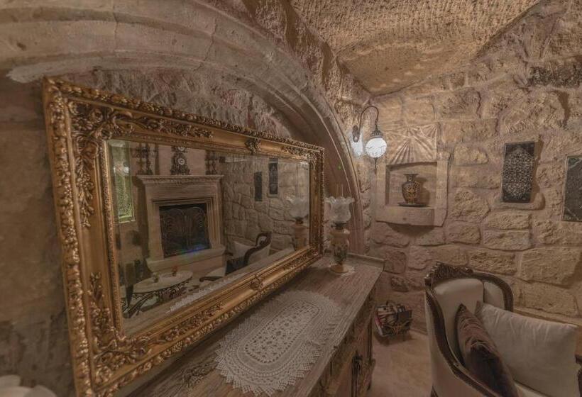 סוויטת ג'וניור, Elika Cave Suites & Spa