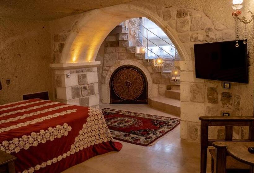 سوییت, Elika Cave Suites & Spa
