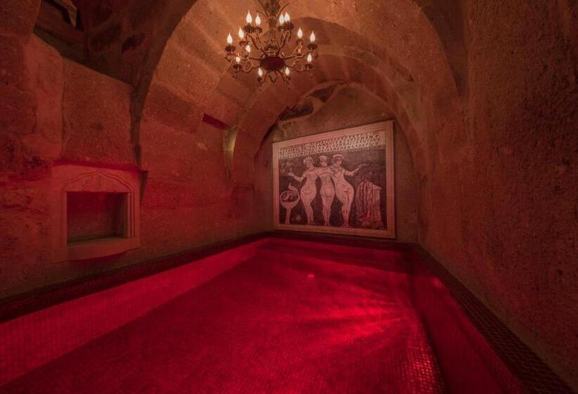 سوییت با استخر, Elika Cave Suites & Spa