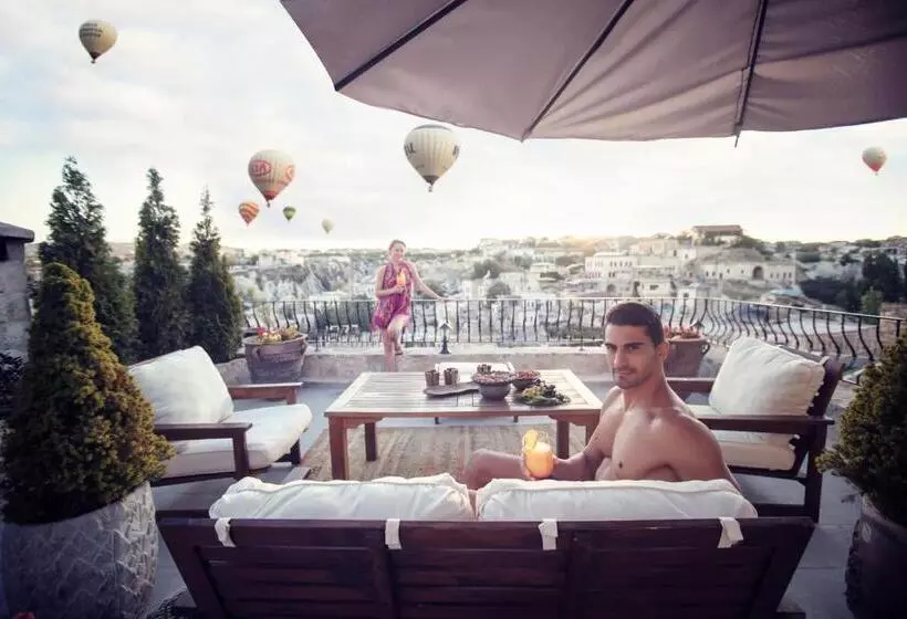 テラス付スイート, Cave Suites Cappadocia, Curio Collection by Hilton