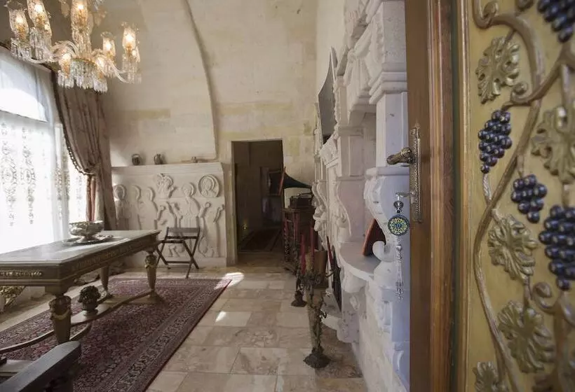 テラス付スイート, Cave Suites Cappadocia, Curio Collection by Hilton