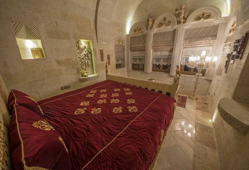 Suite with Terrace, Elika Cave Suites & Spa