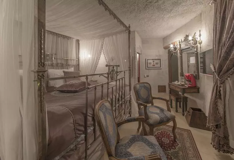 デラックスルーム, Cave Suites Cappadocia, Curio Collection by Hilton