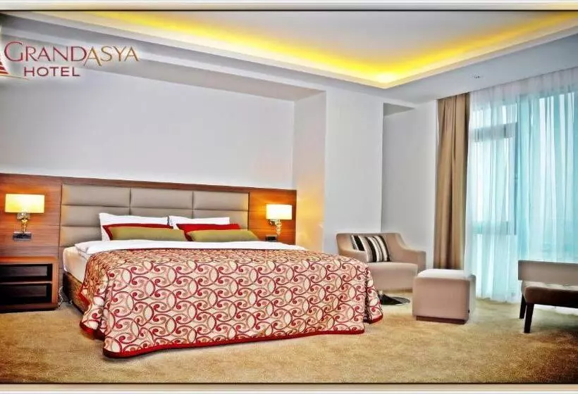 اتاق اکونومی, Grand Asya