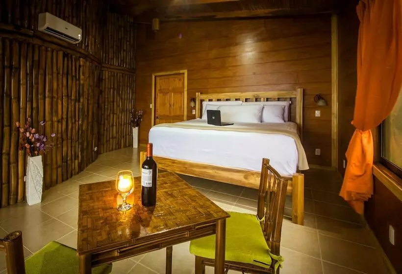 ツーベッドルーム　ヴィラ, Arenal Waterfall Lodge Villas