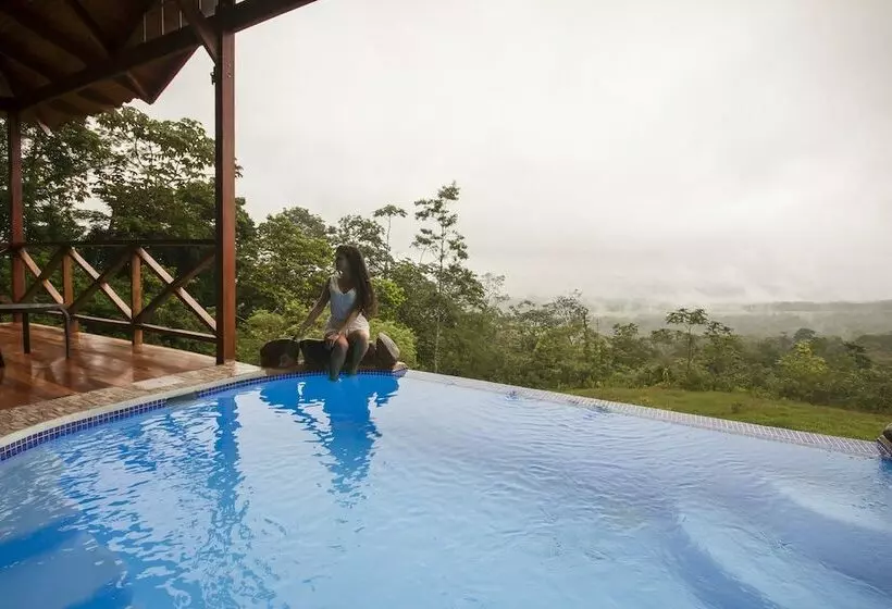 ツーベッドルーム　ヴィラ, Arenal Waterfall Lodge Villas