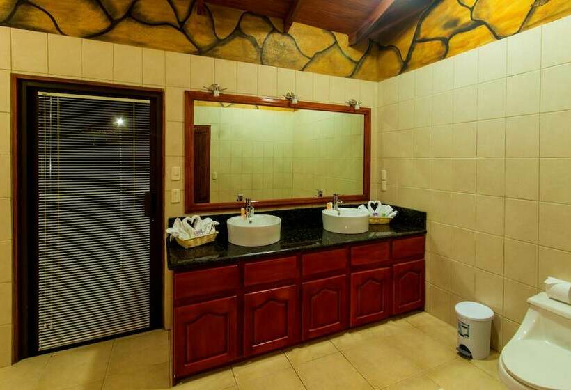 فيلا غرفتين نوم, Arenal Waterfall Lodge Villas