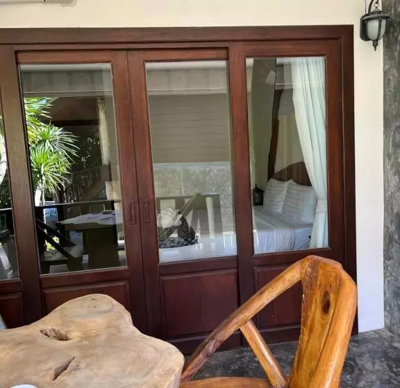 デラックスルーム, Krabi Klong Muang Bay Resort