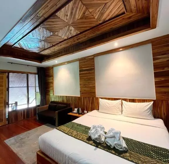 キングサイズベッドのスタンダードルーム, Krabi Klong Muang Bay Resort