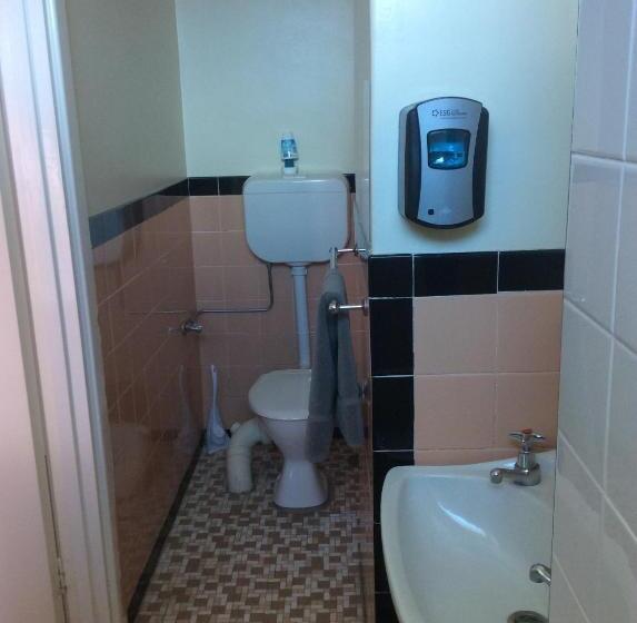 اتاق استاندارد, New Whyalla