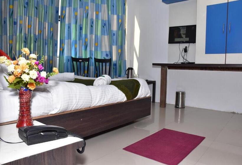 غرفة ديلوكس عائلية, Rahi