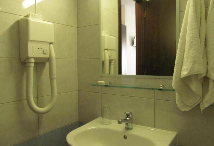 スタンダードルーム, Rio