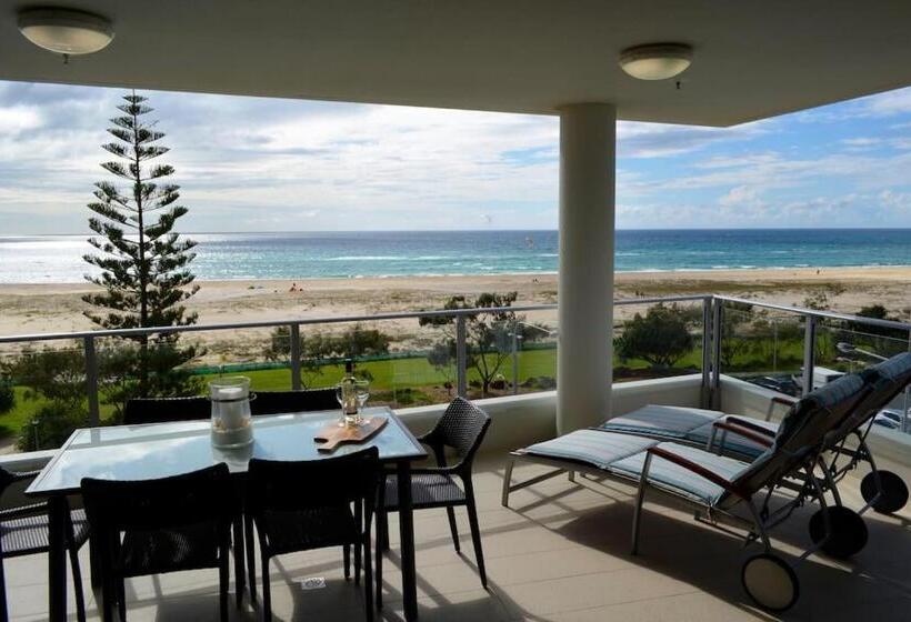 آپارتمان 2 خوابه, Pure Kirra