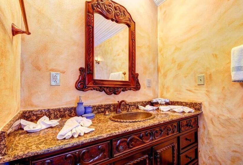 סוויטה, Toucan Suite @ Mahogany Hall