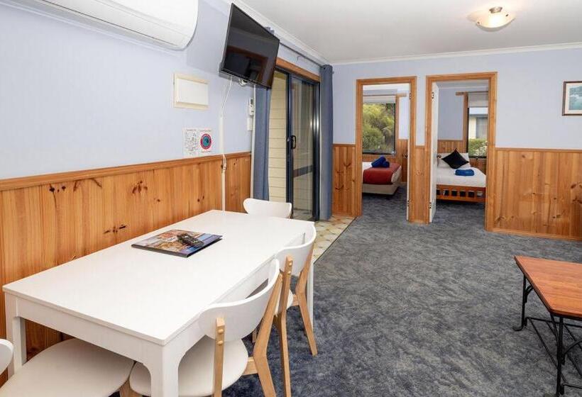 בקתה, Big4 Strahan Holiday Retreat