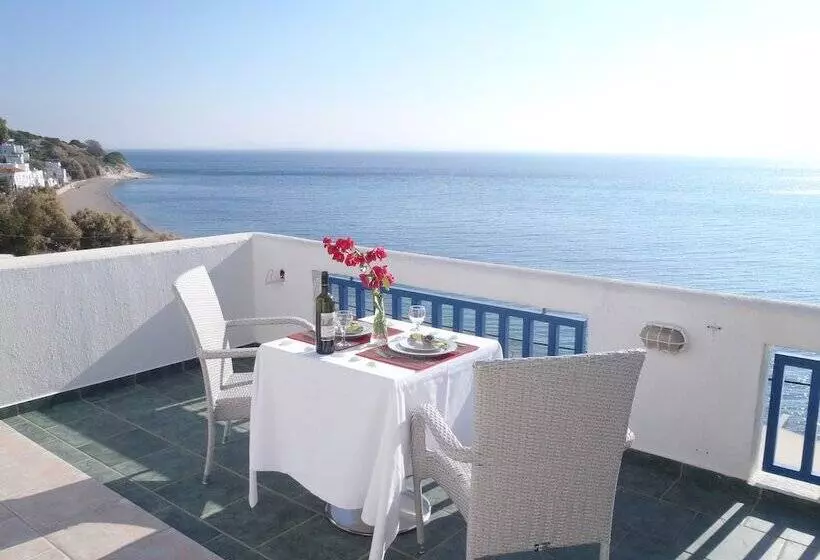 استودیو اجرایی, Chios Xenia Studio & Apartments