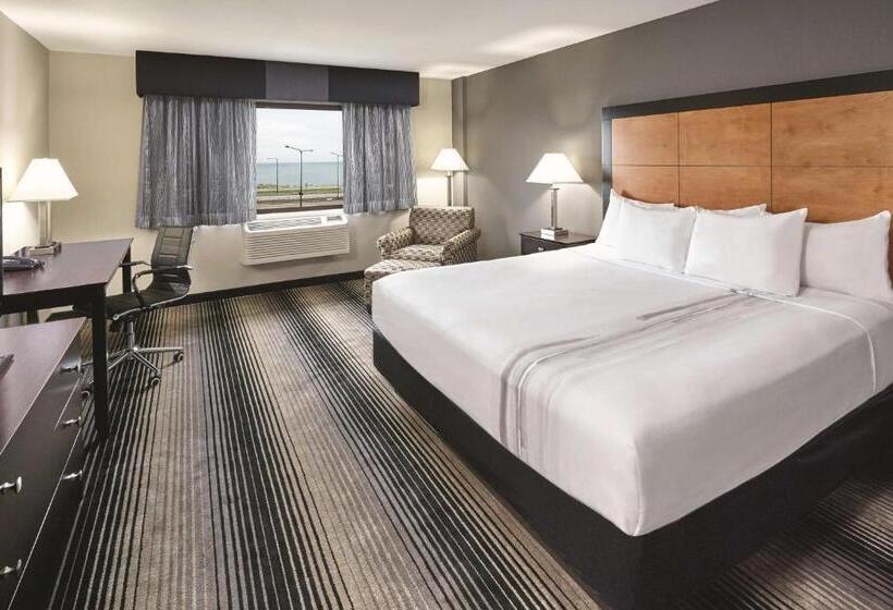 Стандартный Номер Кровать Кинг, Best Western Plus Hyde Park Chicago