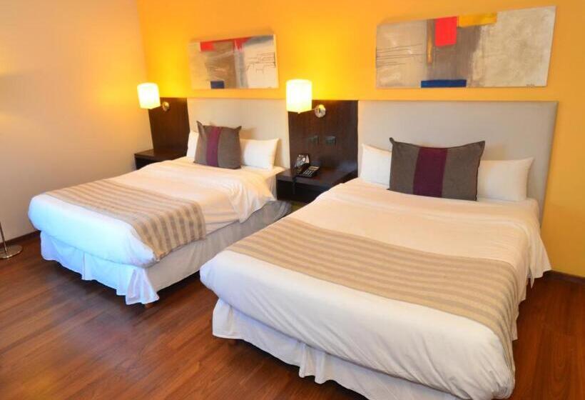 수피리어 룸, Bicentenario Suites & Spa