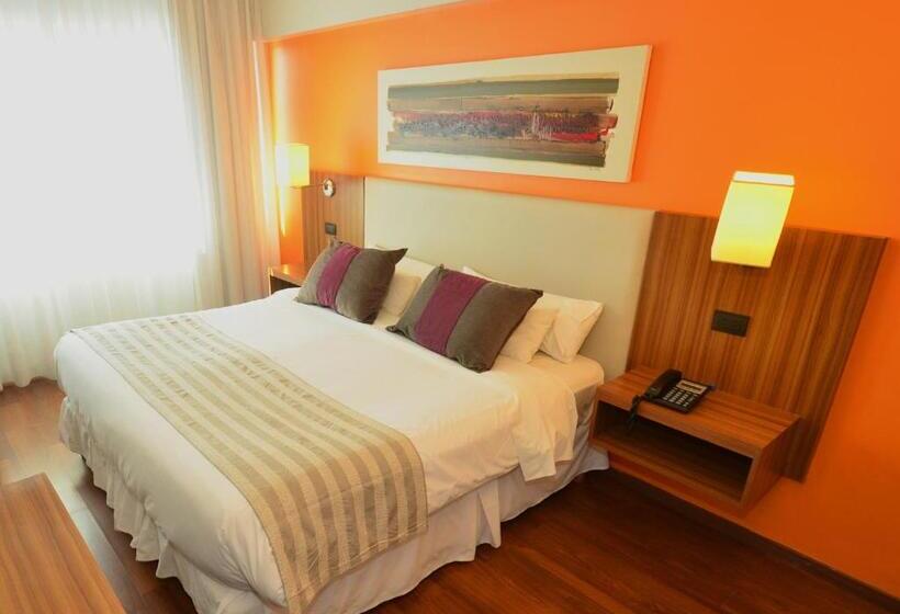 高级套房, Bicentenario Suites & Spa