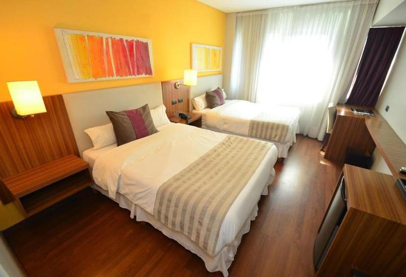 标准间, Bicentenario Suites & Spa