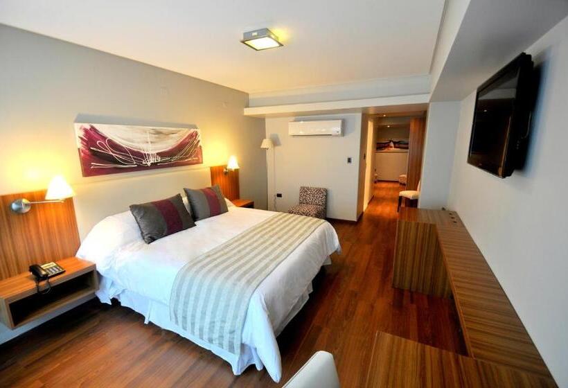 스위트, Bicentenario Suites & Spa