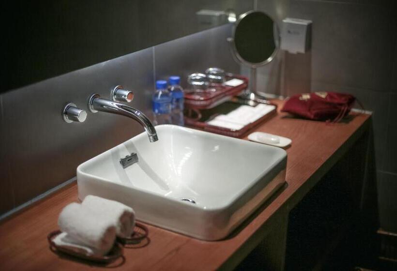 Номер Superior Кровать Кинг, Chengde Imperial Mountain Resort