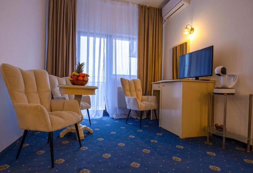 اتاق سوپریور, Sir Royal