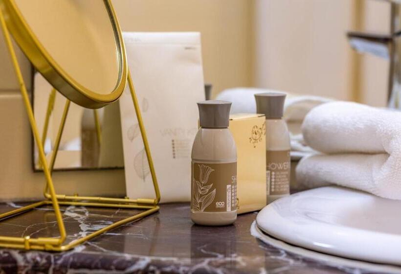 سوییت, Sir Royal