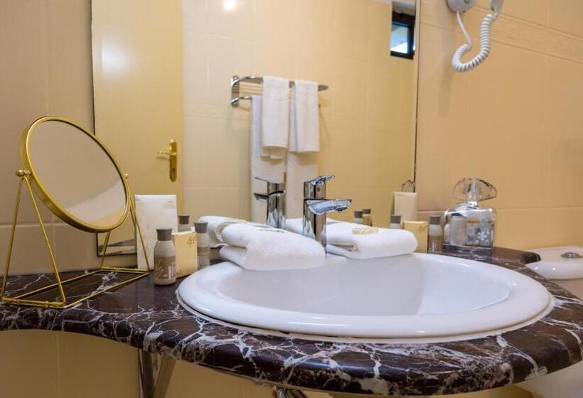 سوییت, Sir Royal