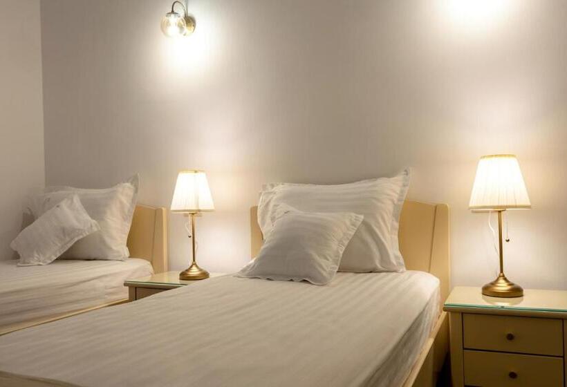 اتاق استاندارد, Sir Royal