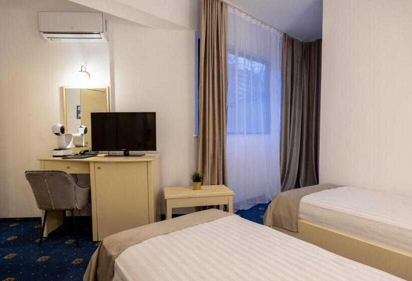 اتاق سوپریور, Sir Royal