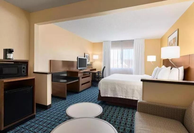 キングサイズベッドのスタンダードルーム, Fairfield Inn By Marriott Deptford